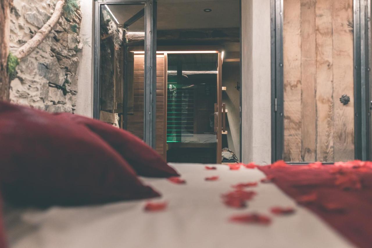 Romantic Getaway - Sauna And Jacuzzi - El Clandestino สตูมองต์ ภายนอก รูปภาพ